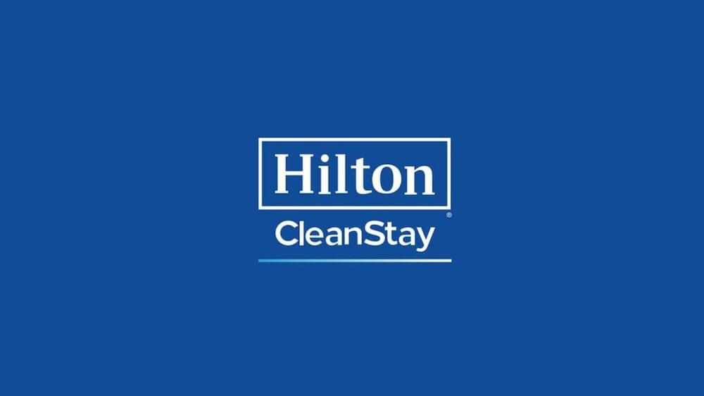 Hilton Garden Inn Phoenix Airport Exterior foto