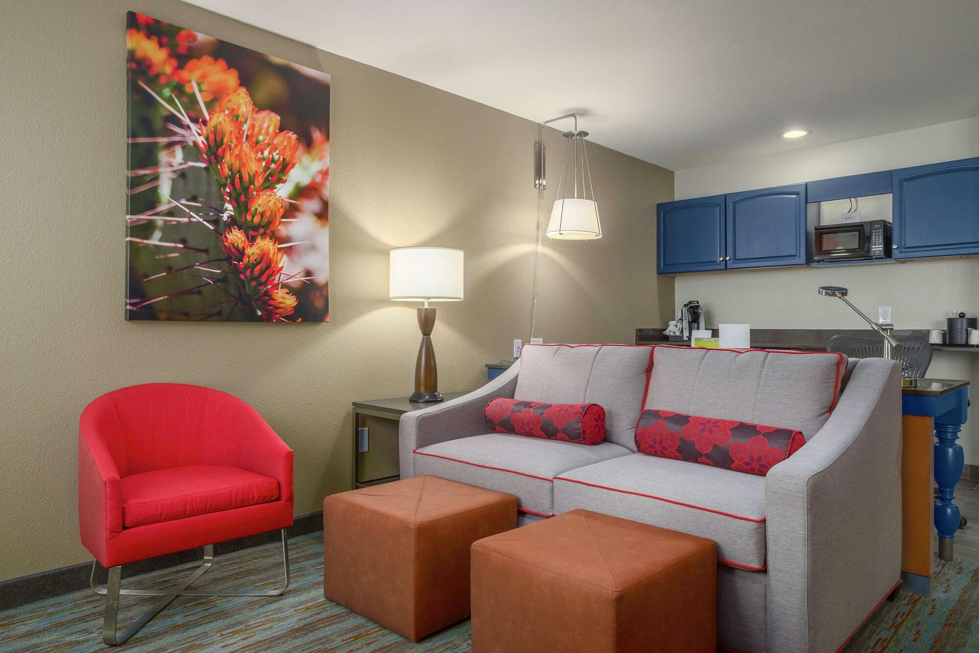 Hilton Garden Inn Phoenix Airport Exterior foto