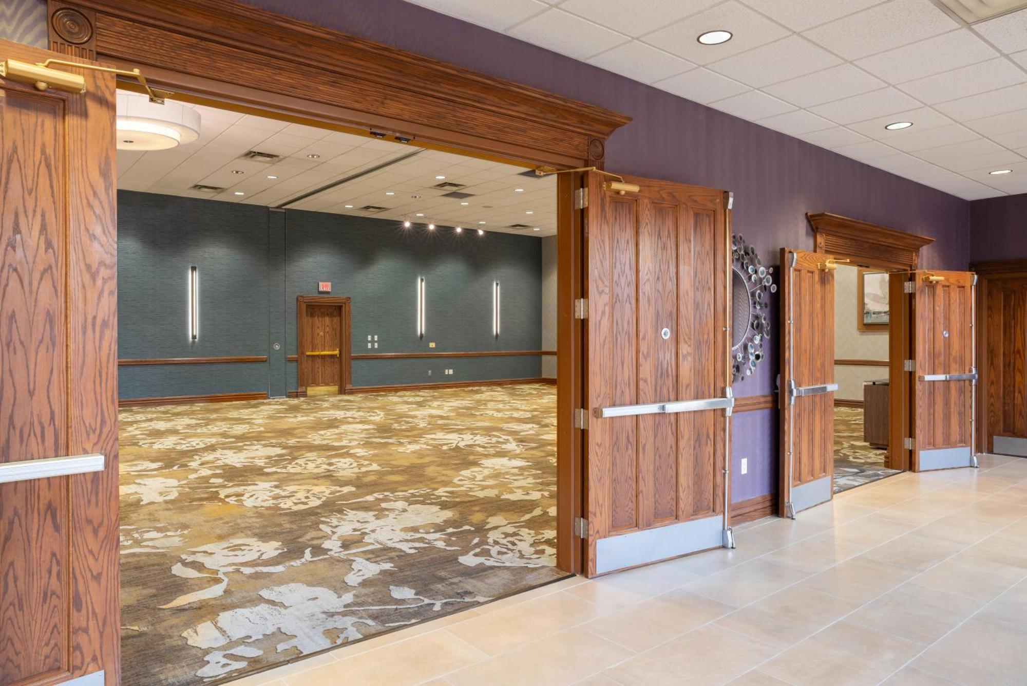 Hilton Garden Inn Phoenix Airport Exterior foto